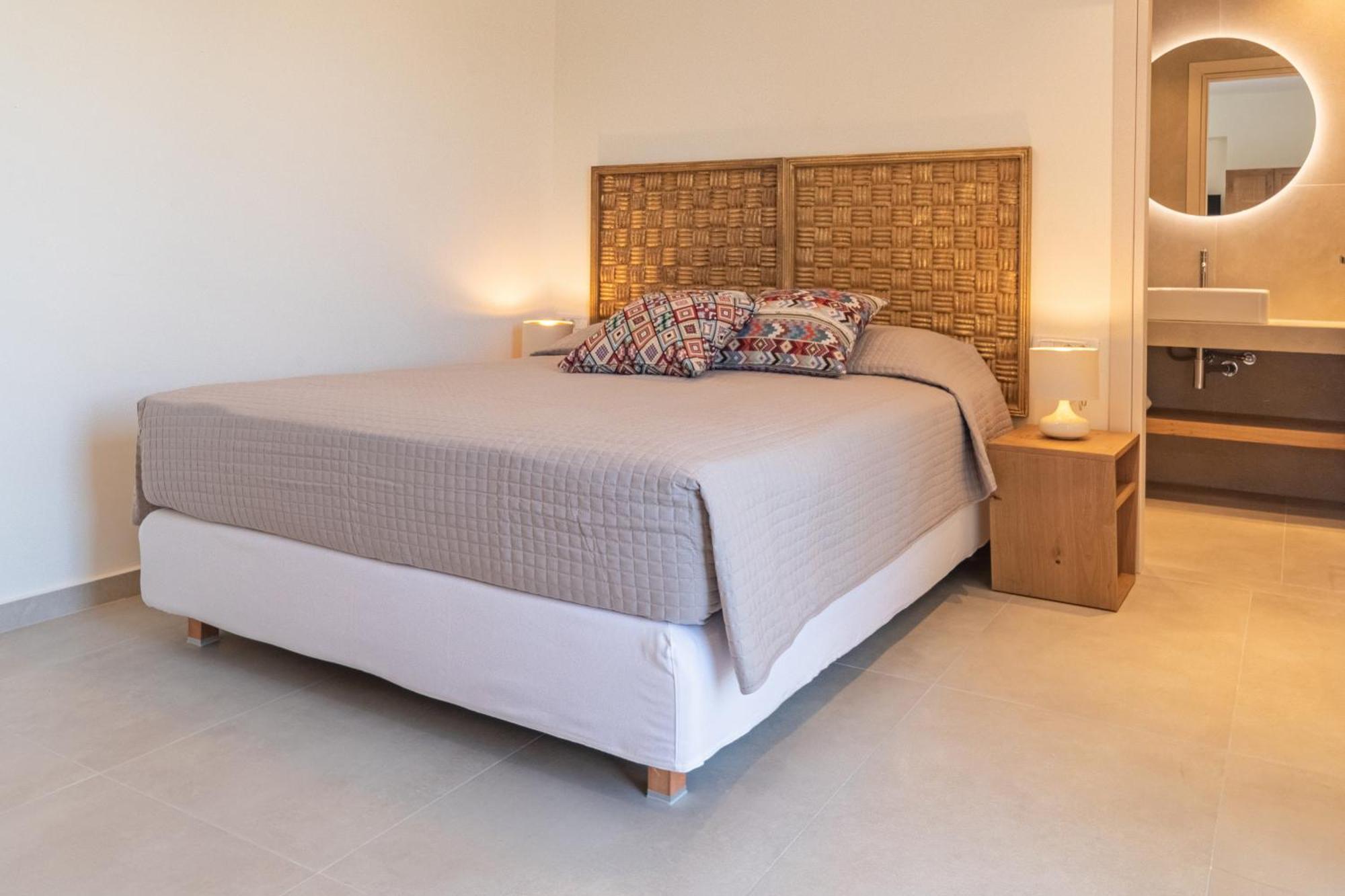 Arancia Elegant Rooms And Suites Tolo Luaran gambar