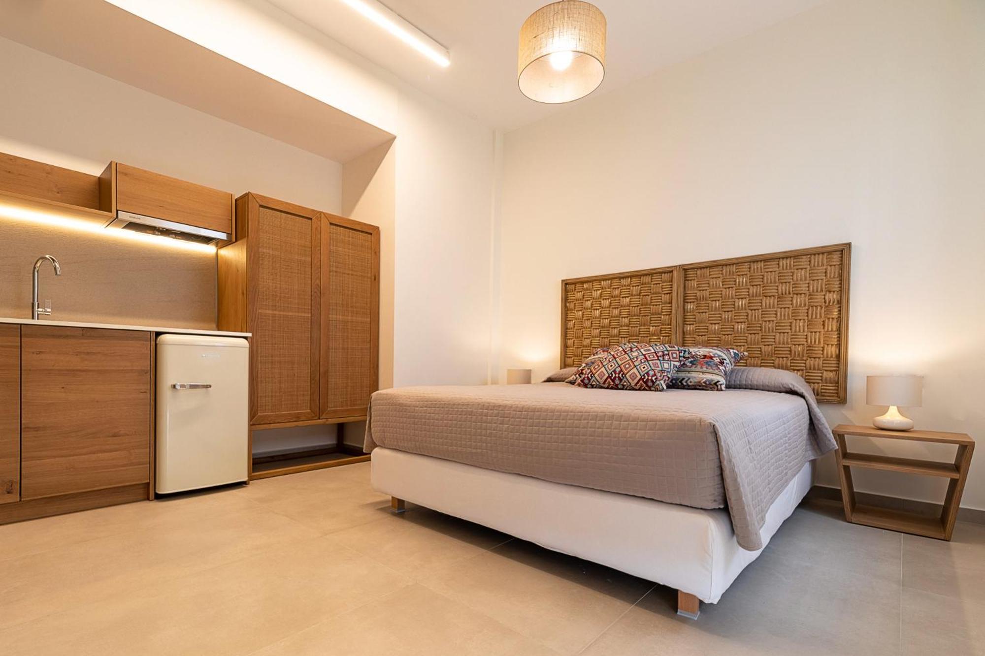 Arancia Elegant Rooms And Suites Tolo Luaran gambar