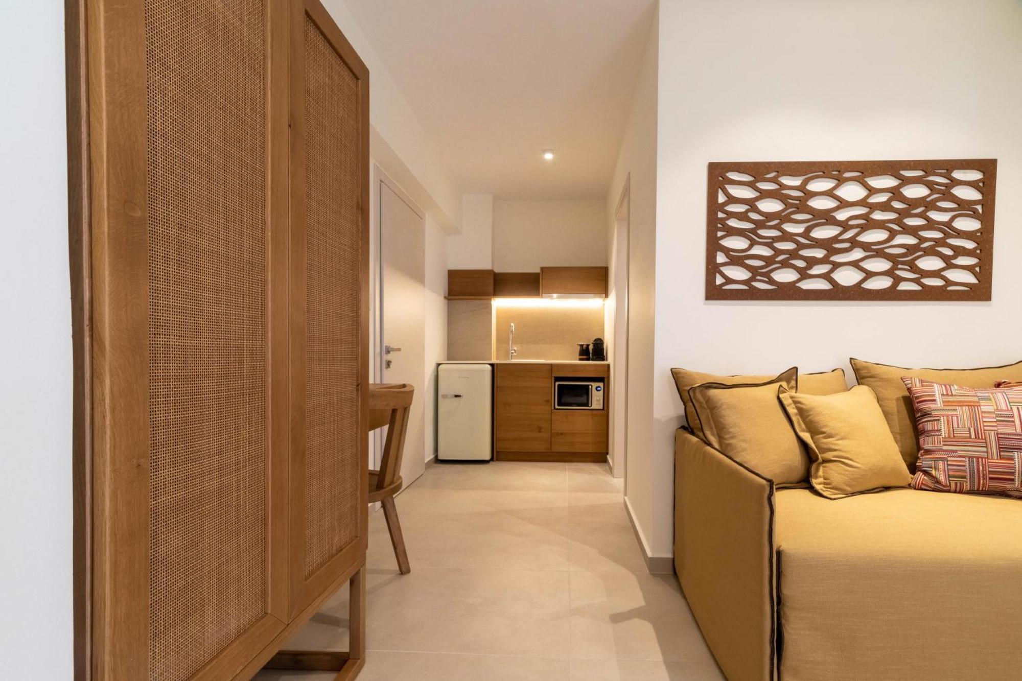 Arancia Elegant Rooms And Suites Tolo Luaran gambar
