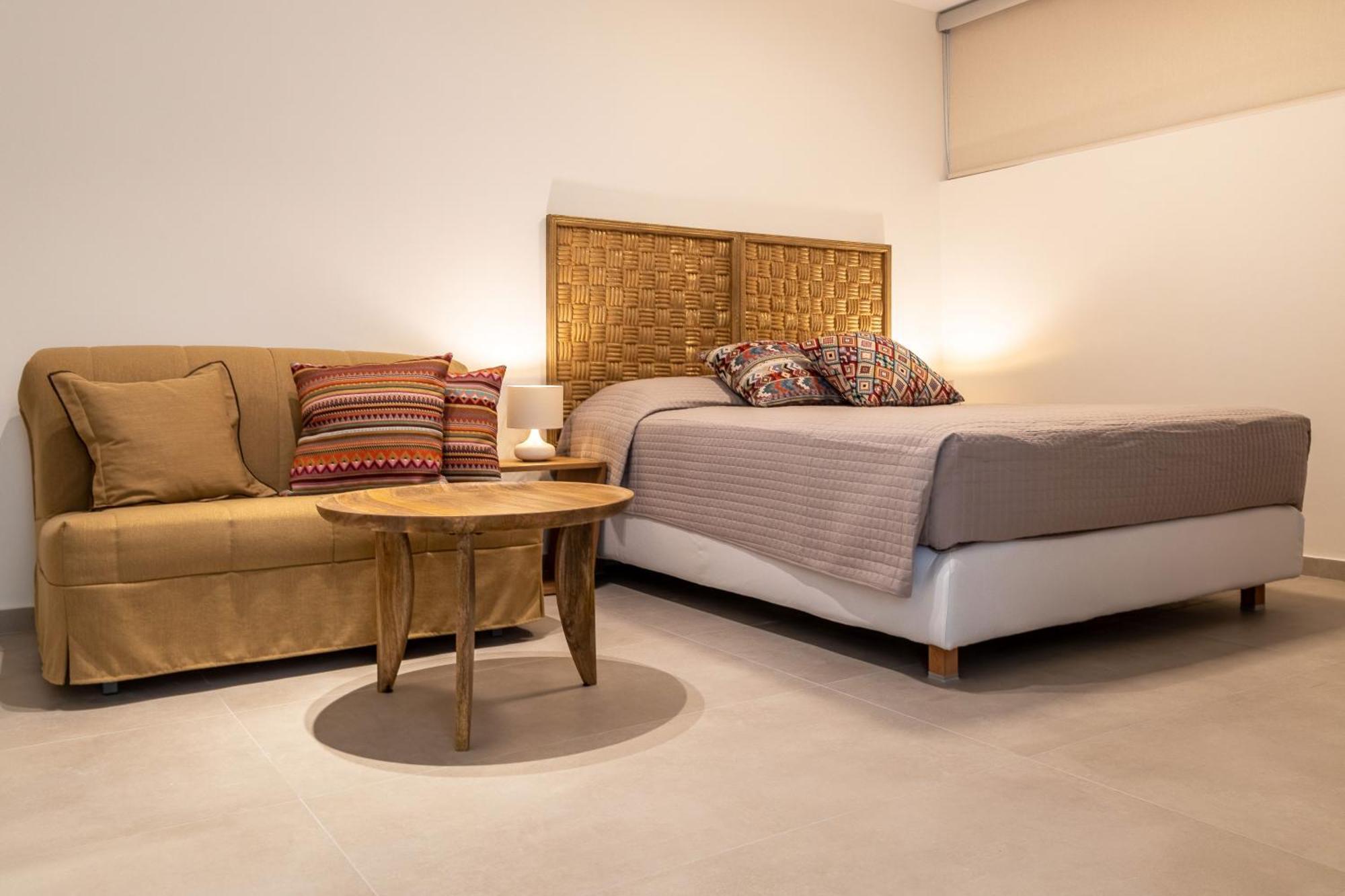 Arancia Elegant Rooms And Suites Tolo Luaran gambar