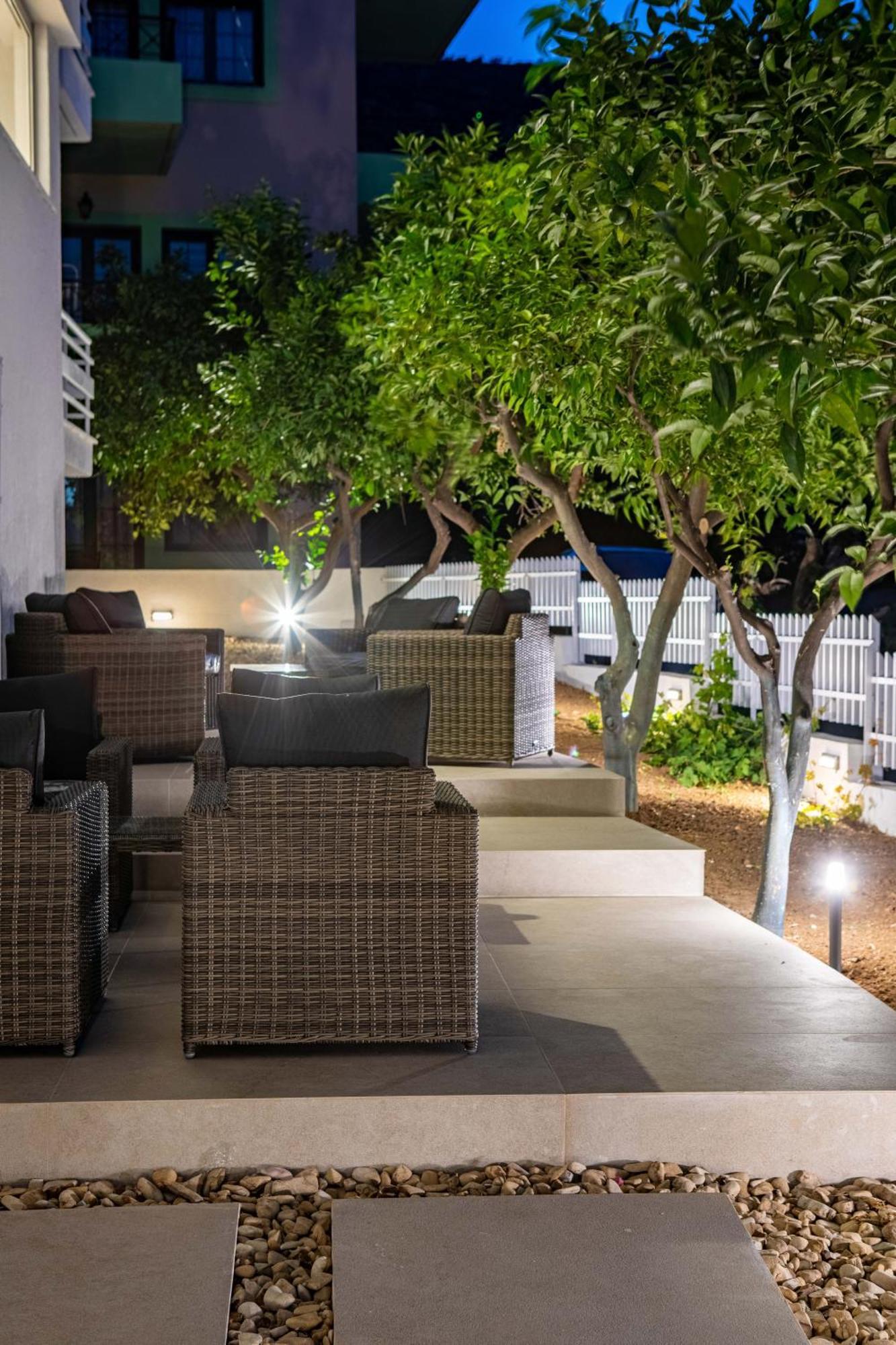 Arancia Elegant Rooms And Suites Tolo Luaran gambar