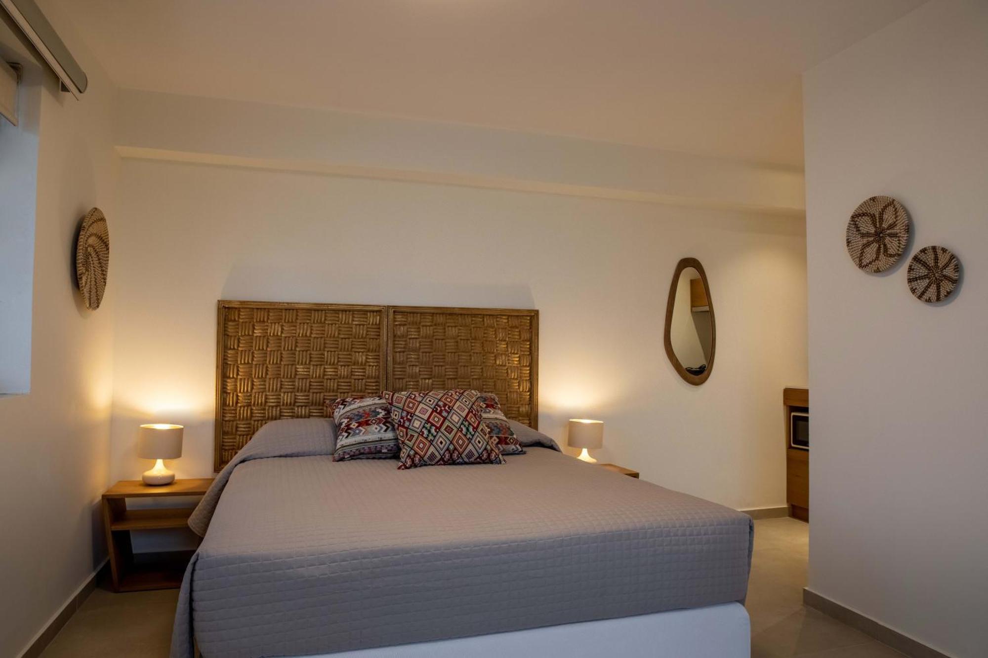 Arancia Elegant Rooms And Suites Tolo Luaran gambar